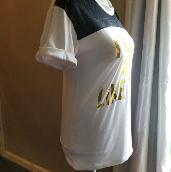 Rue 21 novelty tee shirt - Picture 5 of 5